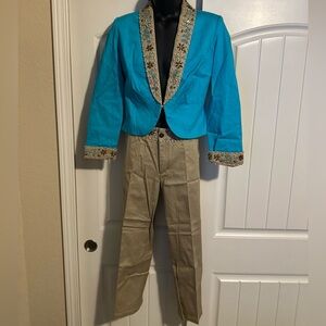 NWOT! “Anne Carson” Embellished Cropped Suit